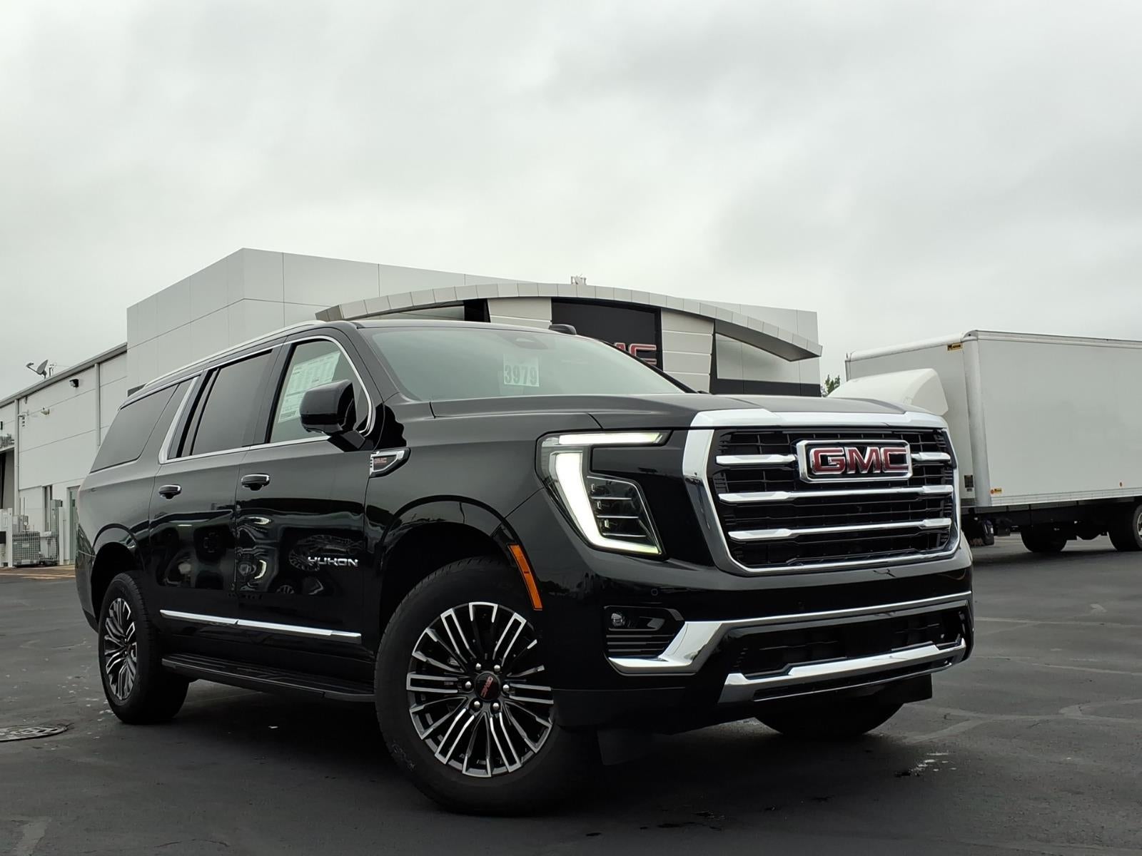 2026 GMC Yukon XL Elevation in Onyx Black — front three-quarter view