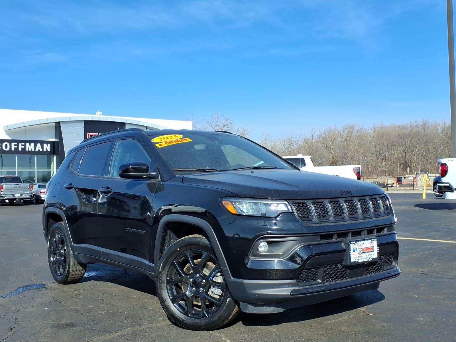 2023 Jeep Compass Altitude in Other — front three-quarter view